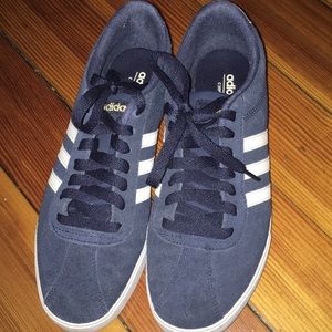 Adidas tennis shoes